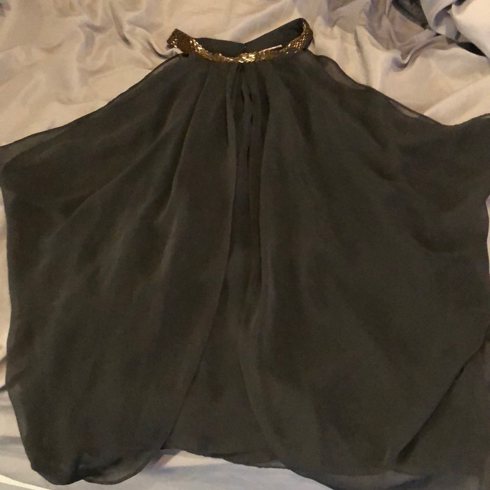 Romeo and Juliet green dress top